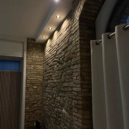 Center Elegant * פרוג'ה